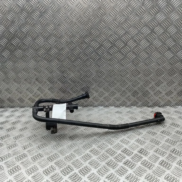 Engine coolant pipe/hose 37553GI000