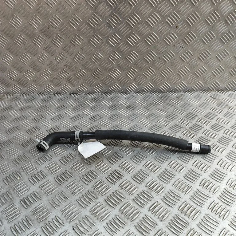 Mootori jahutusvedeliku toru / voolik 4KE122157J – Audi RS Q8 (2019-)