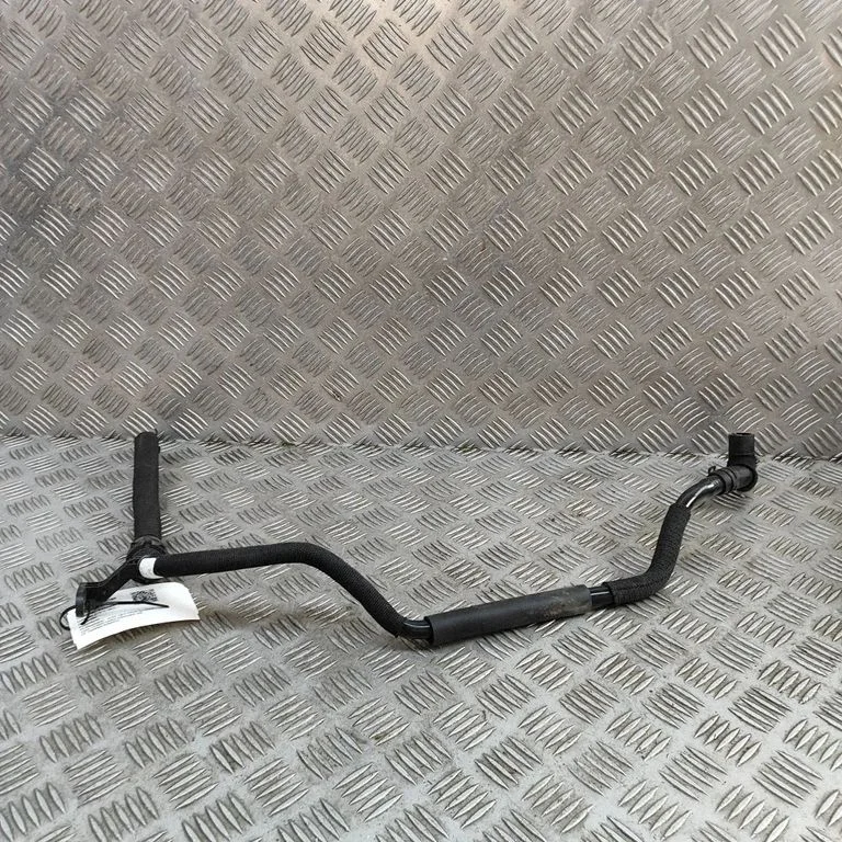 Mootori jahutusvedeliku toru / voolik 4KR819885B – Audi RS Q8 (2019-)