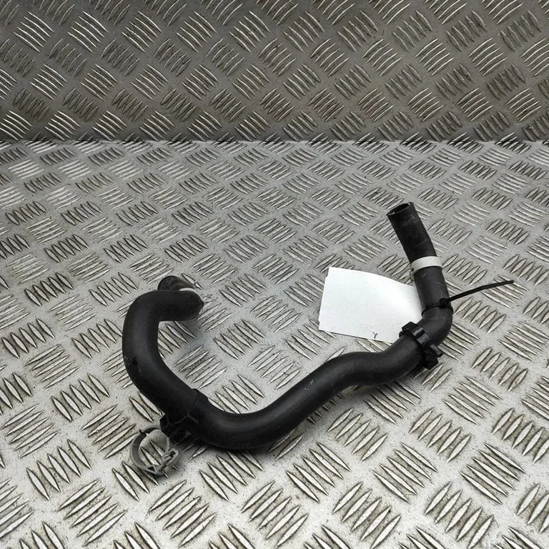 Motora dzesēšanas caurule (-es)/šļūtene (-es) G922D02030B