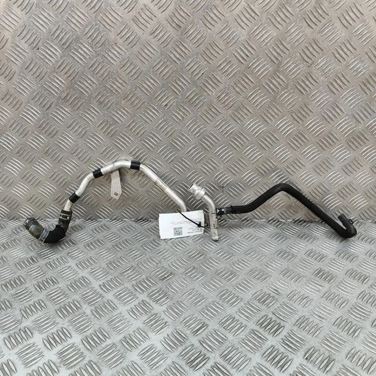 Mootori jahutusvedeliku toru / voolik 4M0145637F