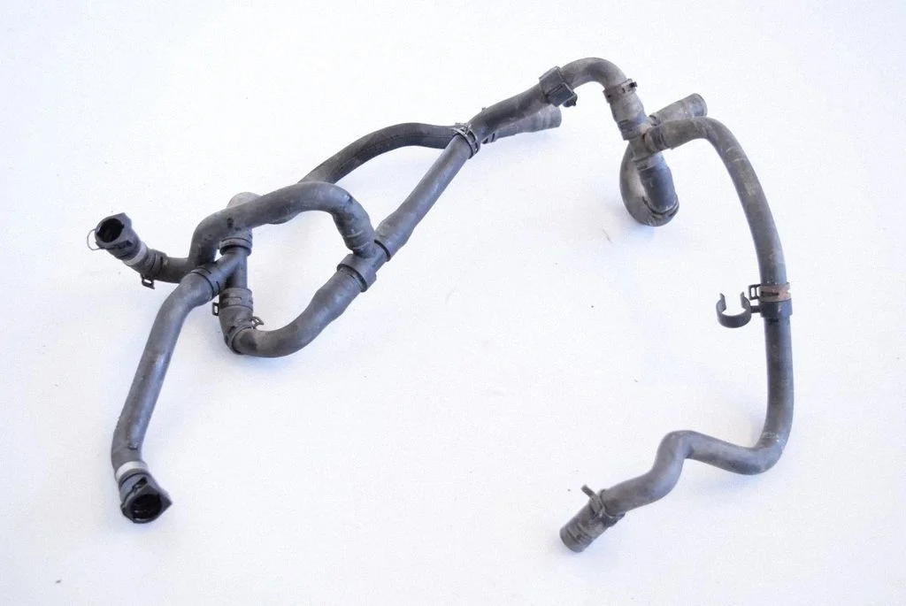 Engine coolant pipe/hose 97010634500