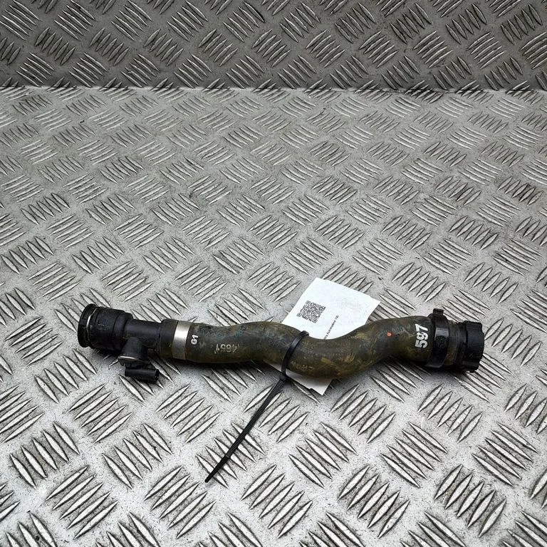 Przewody układu chłodzenia silnika 9826459780