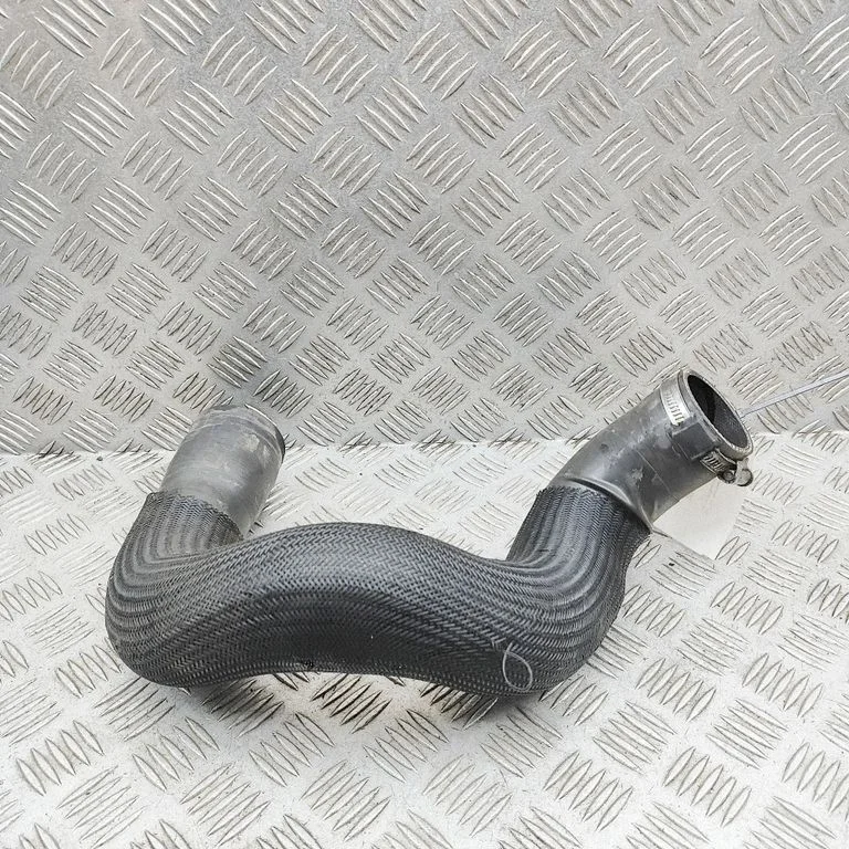 Engine coolant pipe/hose – Jeep Grand Cherokee (2010-2021)