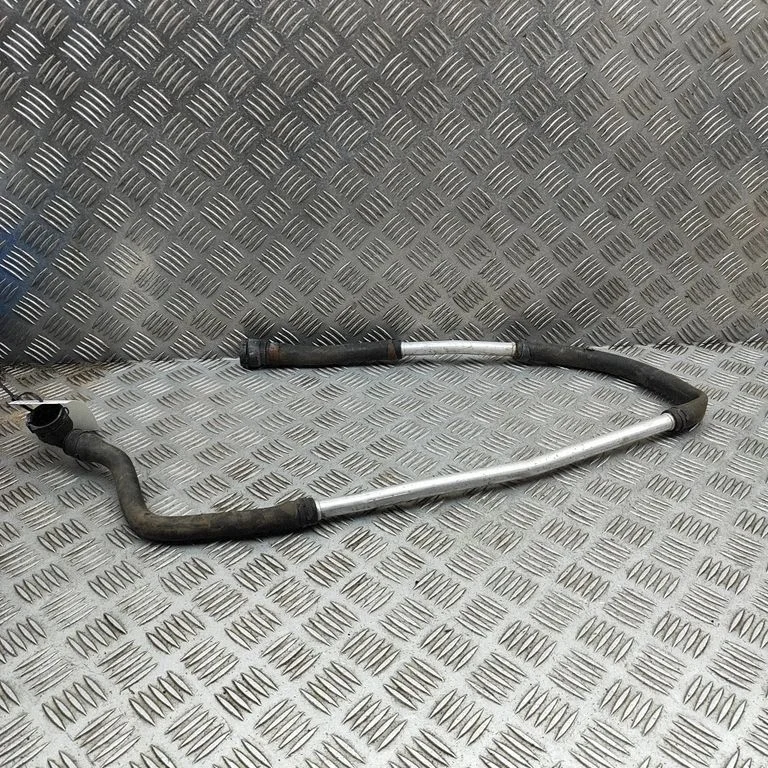 Motora dzesēšanas caurule (-es)/šļūtene (-es) 5Q0819885B