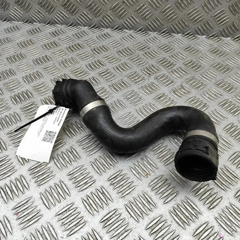 Engine coolant pipe/hose – Porsche Cayenne (92A) (2010-2017)