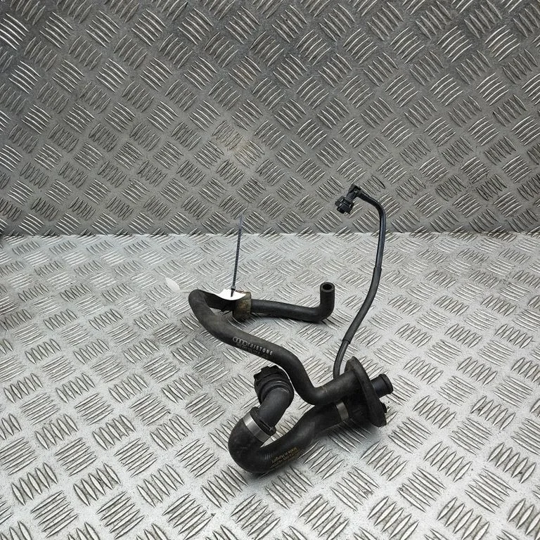 Engine coolant pipe/hose 8W2121123B