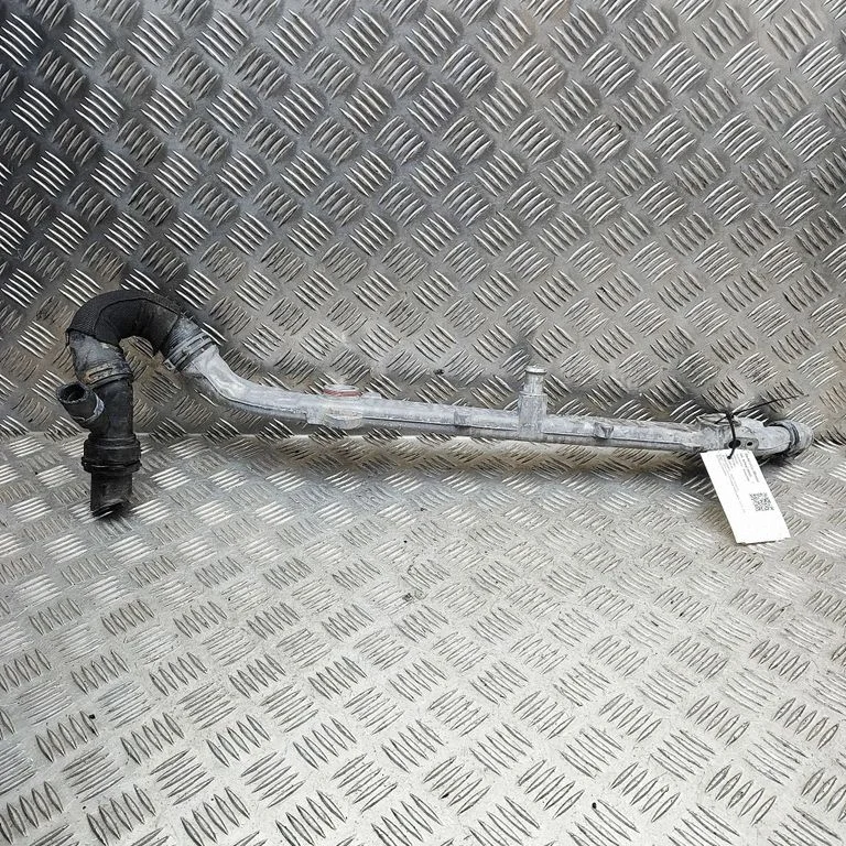 Engine coolant pipe/hose 079121034G