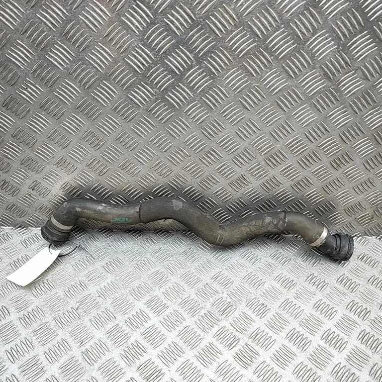 Motora dzesēšanas caurule (-es)/šļūtene (-es) 8572905