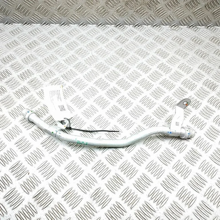 Motora dzesēšanas caurule (-es)/šļūtene (-es) 9845646