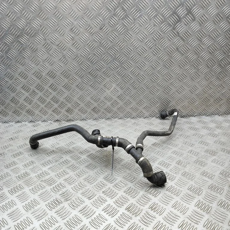 Engine coolant pipe/hose 8616133