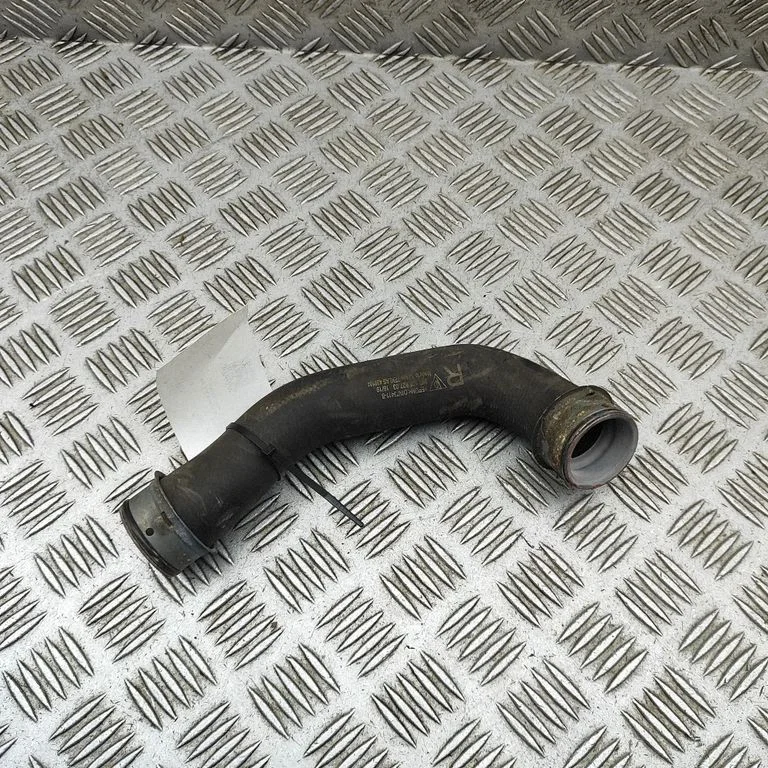 Engine coolant pipe/hose 99710662703