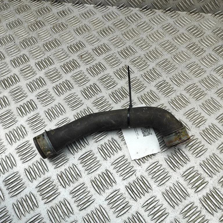 Engine coolant pipe/hose 99710662303