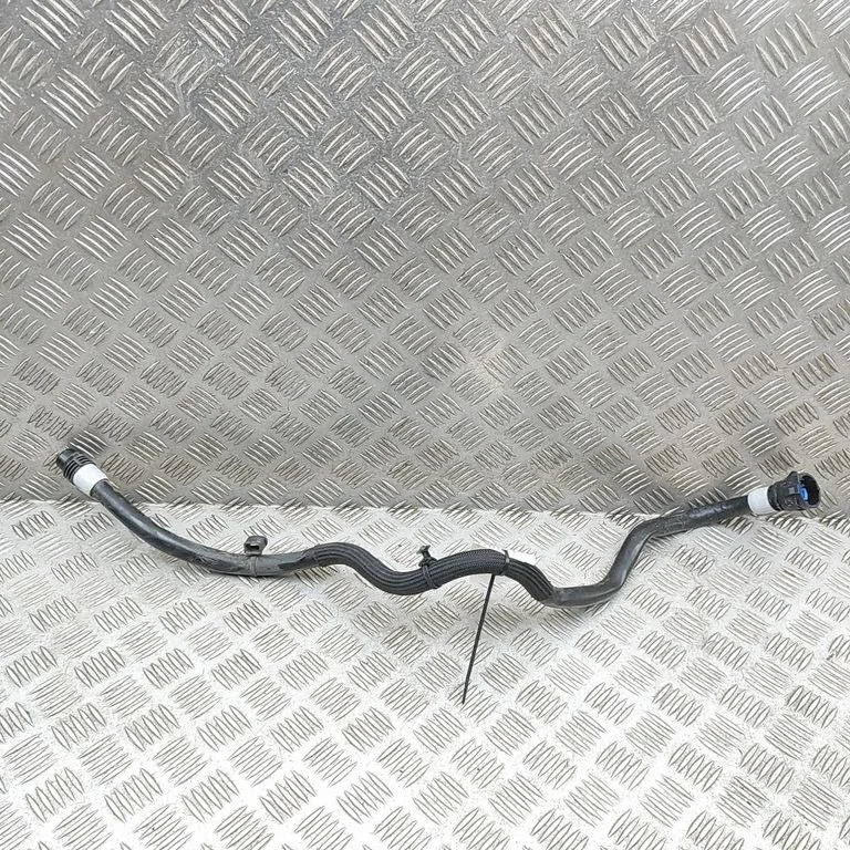 Motora dzesēšanas caurule (-es)/šļūtene (-es) 170572300C