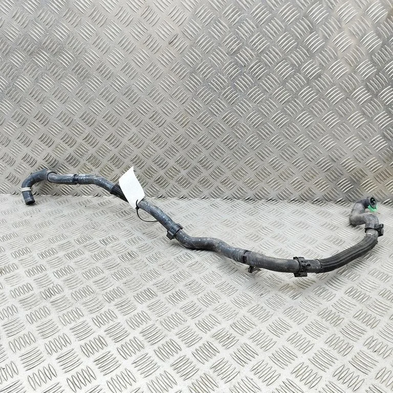 Mootori jahutusvedeliku toru / voolik G904042050