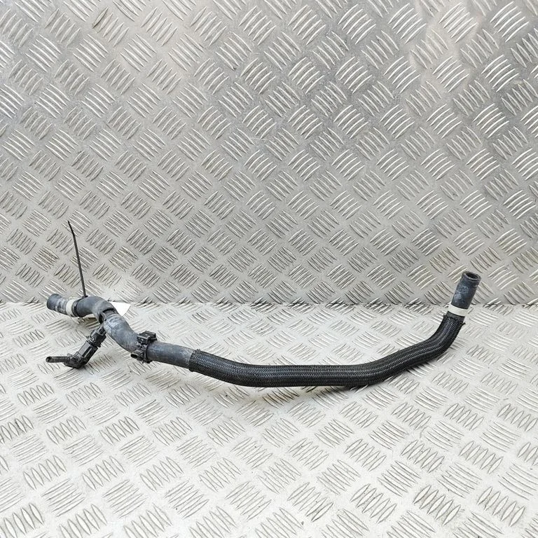 Mootori jahutusvedeliku toru / voolik 872090R420