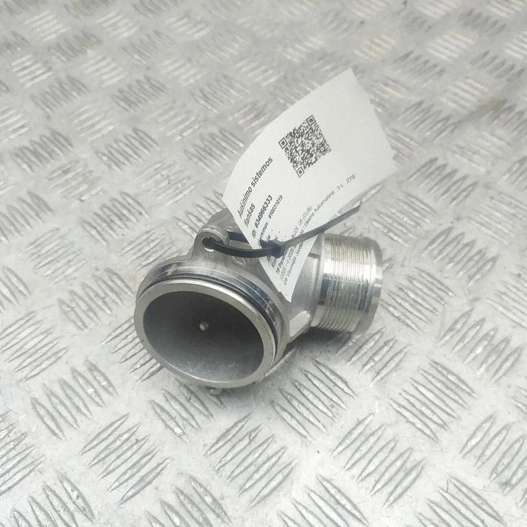 Mootori jahutusvedeliku toru / voolik 06M145861A