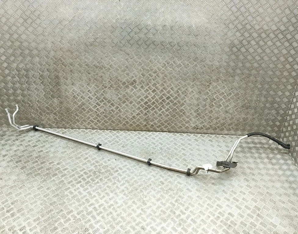 Engine coolant pipe/hose 7T0819324A
