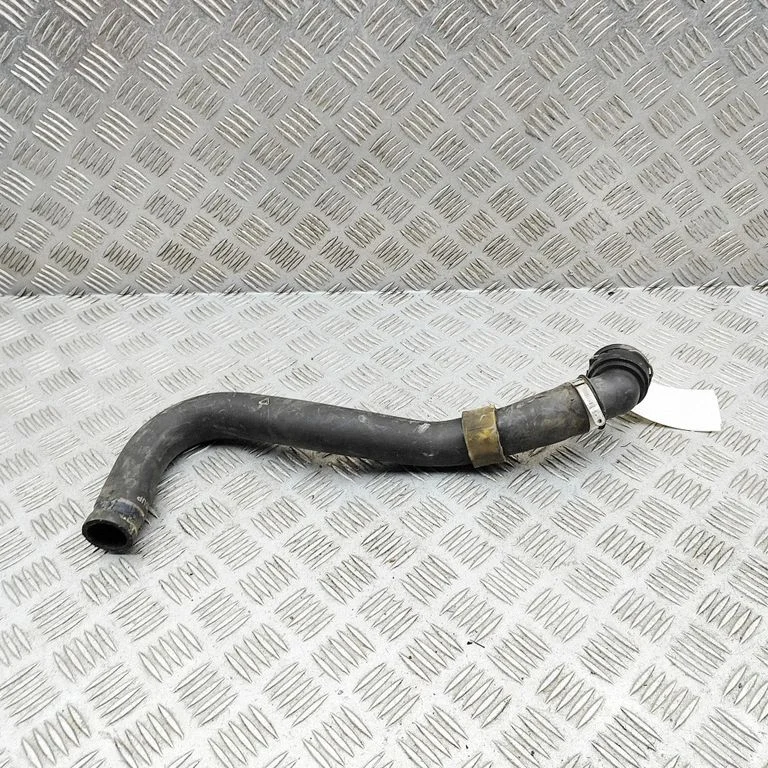 Przewody układu chłodzenia silnika 9801444480