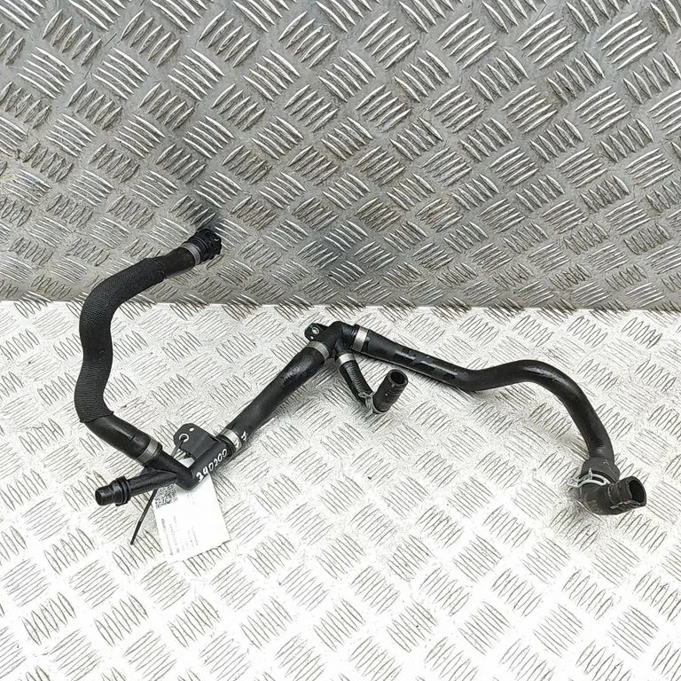 Motora dzesēšanas caurule (-es)/šļūtene (-es) 32249856