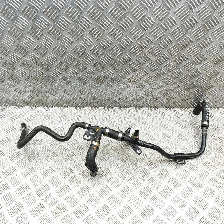 Motora dzesēšanas caurule (-es)/šļūtene (-es) 32249718
