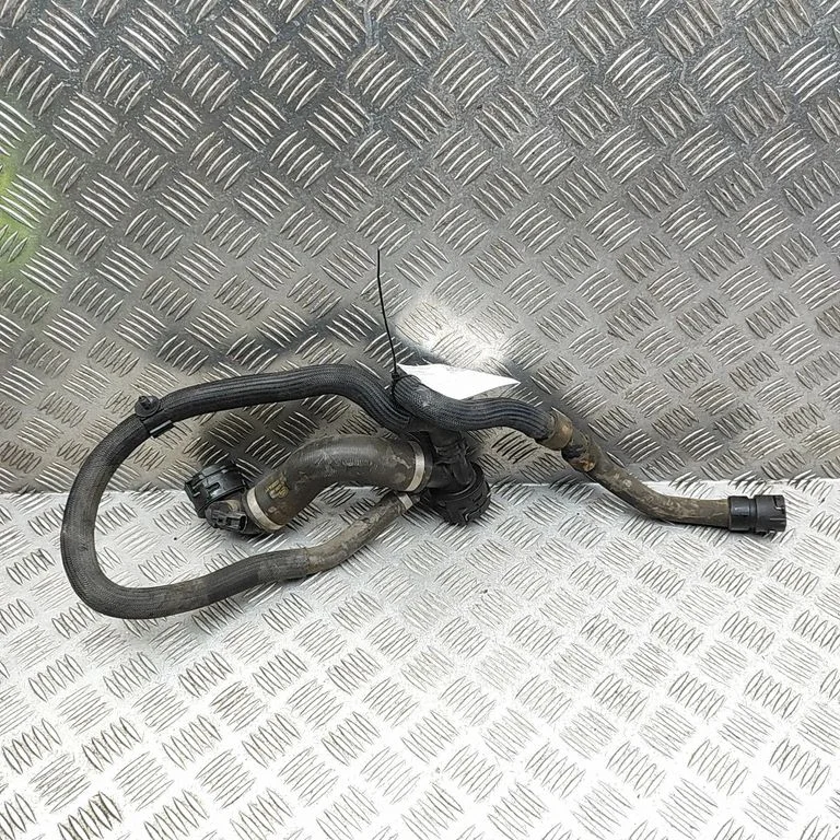 Przewody układu chłodzenia silnika GJ328286AB