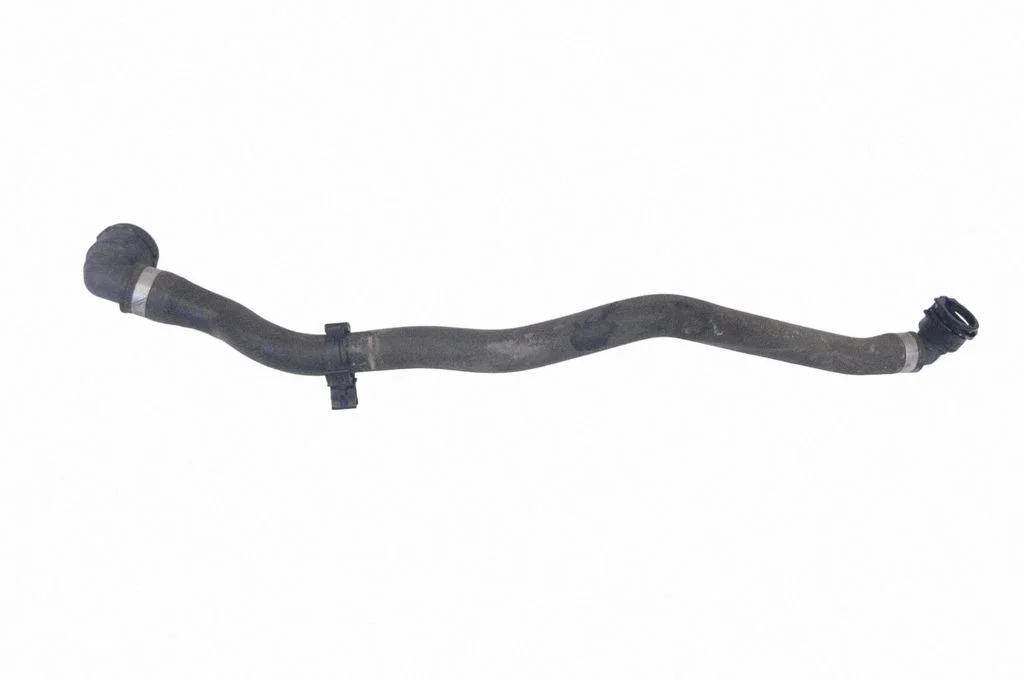 Engine coolant pipe/hose – BMW 4 Series F32 F33 (2013-2020)