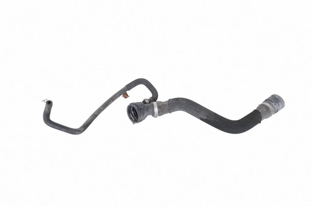 Engine coolant pipe/hose 8611672