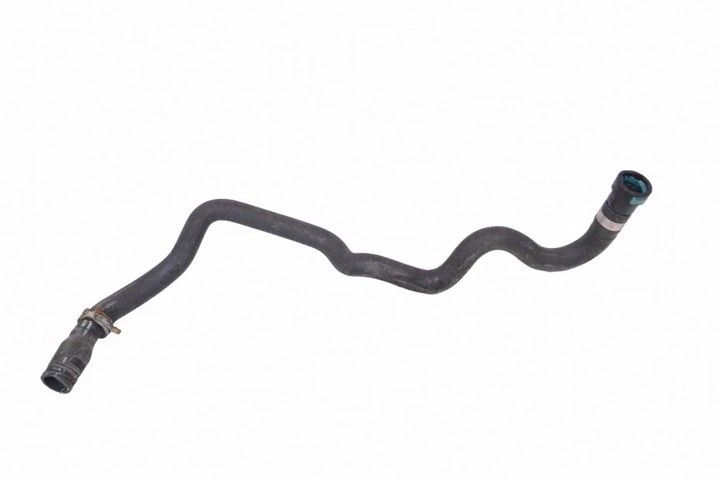 Engine coolant pipe/hose CC1118K580BB