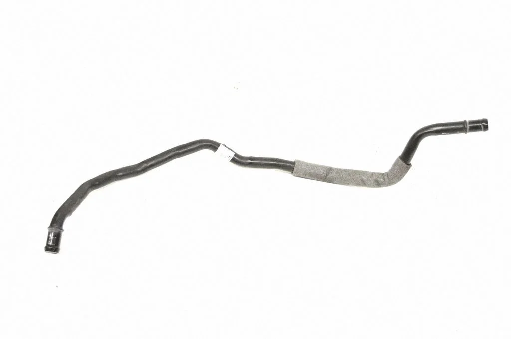 Motora dzesēšanas caurule (-es)/šļūtene (-es) A1728301415