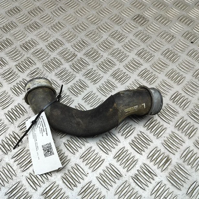 Engine coolant pipe/hose 99110683200