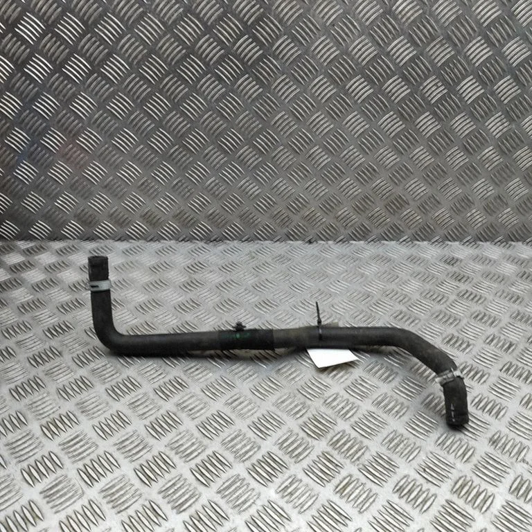 Motora dzesēšanas caurule (-es)/šļūtene (-es) 215035SH1A