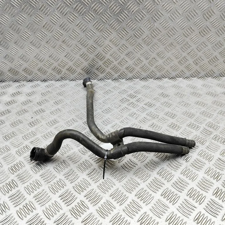 Engine coolant pipe/hose – Mercedes-Benz E-Class W213 (2016-)