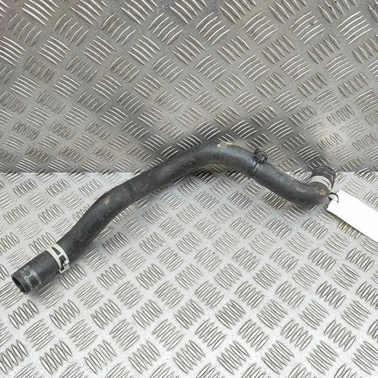 Motora dzesēšanas caurule (-es)/šļūtene (-es) 165710T470
