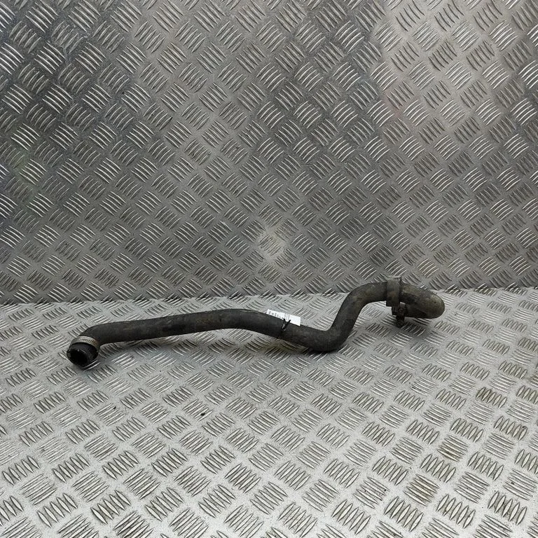 Engine coolant pipe/hose CPLA9F287DB