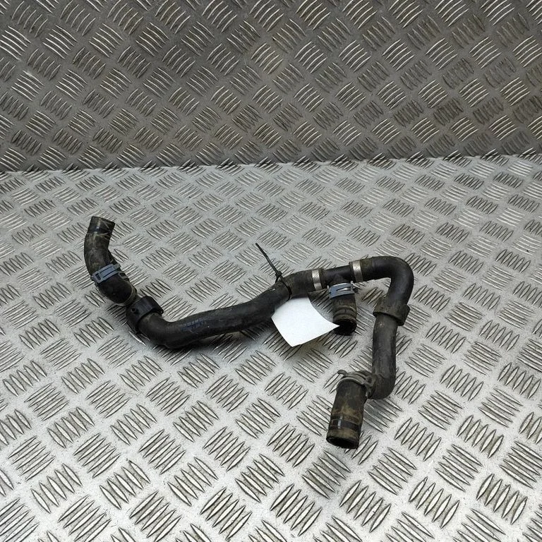 Motora dzesēšanas caurule (-es)/šļūtene (-es) 1EA122049BB