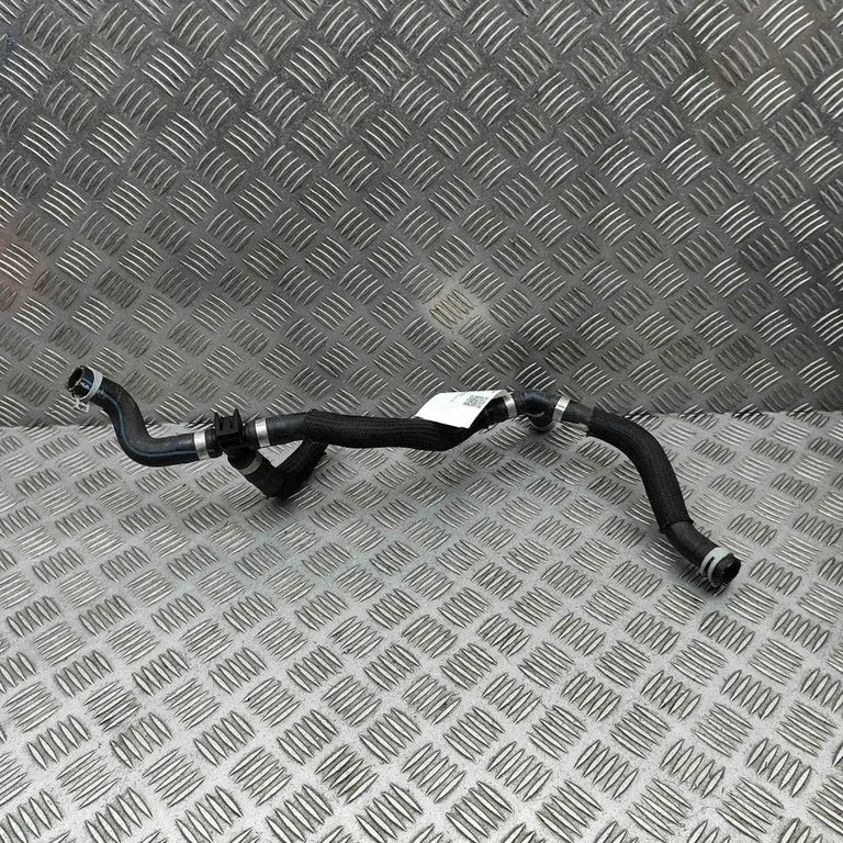 Motora dzesēšanas caurule (-es)/šļūtene (-es) PZ1310G704KPB