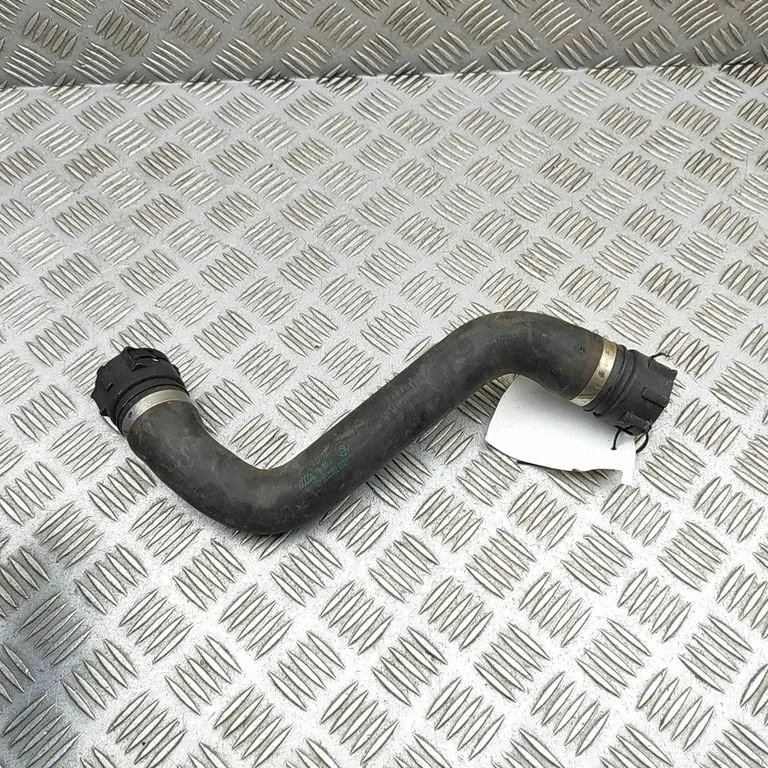 Engine coolant pipe/hose 7811130