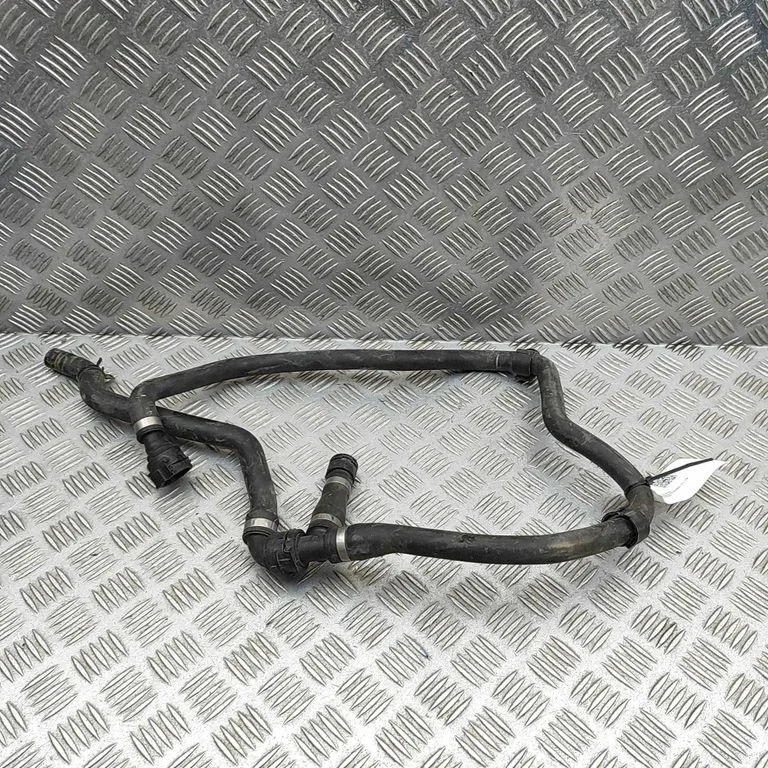 Engine coolant pipe/hose 9236675