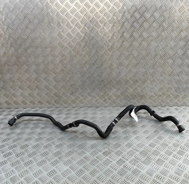 Motora dzesēšanas caurule (-es)/šļūtene (-es) 9841646580