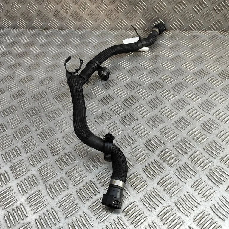 Engine coolant pipe/hose – Peugeot 3008 III (2023-)