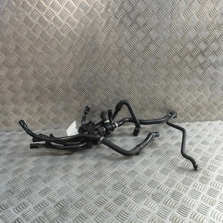 Motora dzesēšanas caurule (-es)/šļūtene (-es) 1EA121034P