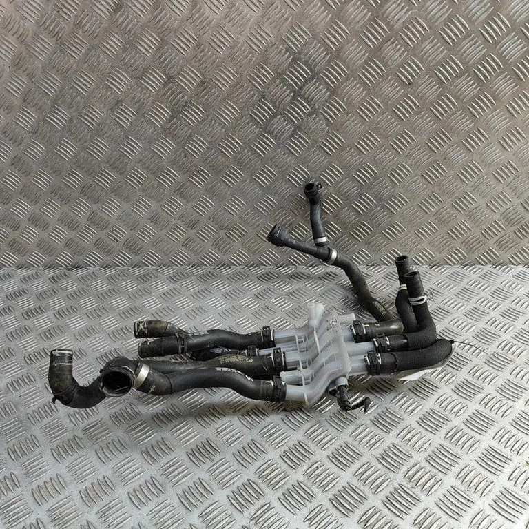 Engine coolant pipe/hose 9J1121444