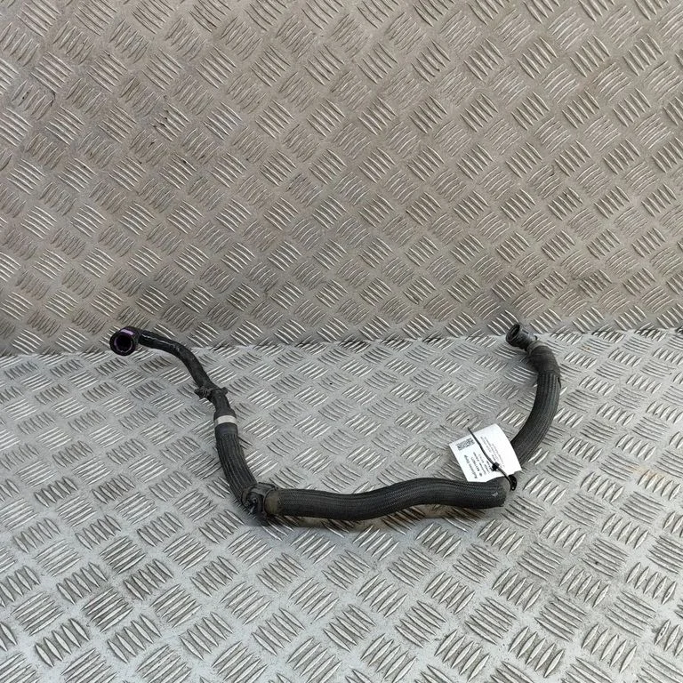 Engine coolant pipe/hose 9D38D120AD