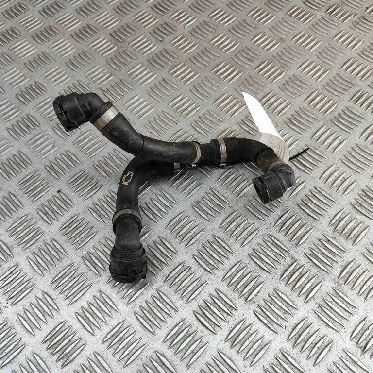 Engine coolant pipe/hose – BMW 3 Series F30 F35 F31 (2012-2018)