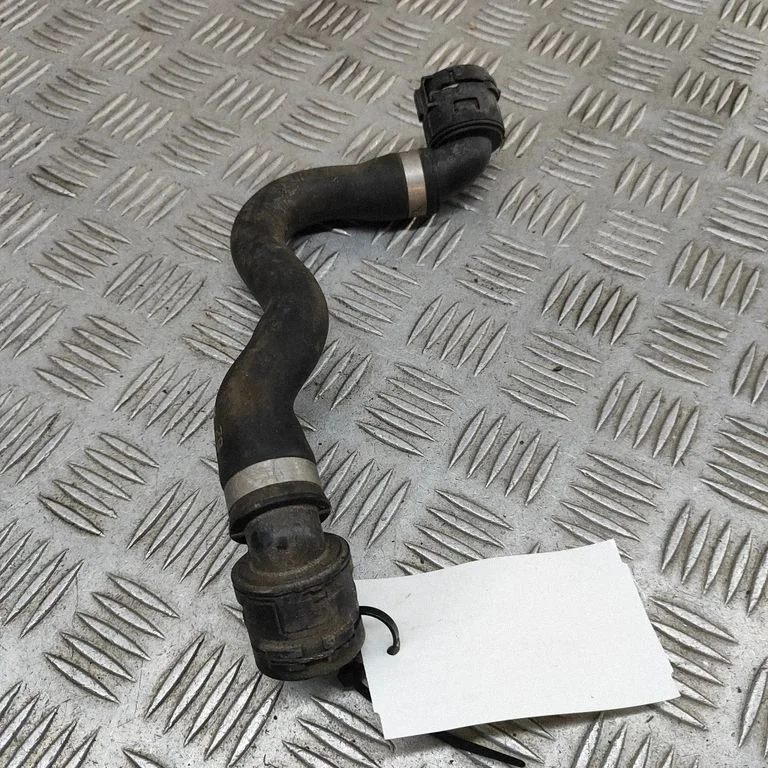Motora dzesēšanas caurule (-es)/šļūtene (-es) 8678504
