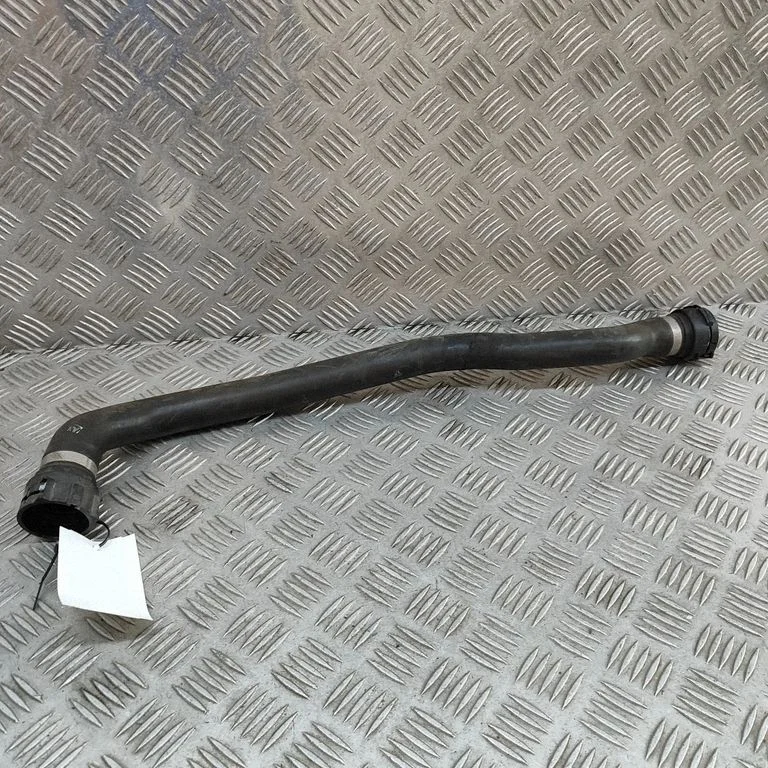 Mootori jahutusvedeliku toru / voolik – BMW Series 8 M8 F91 F92 G14 G15 (2019-)