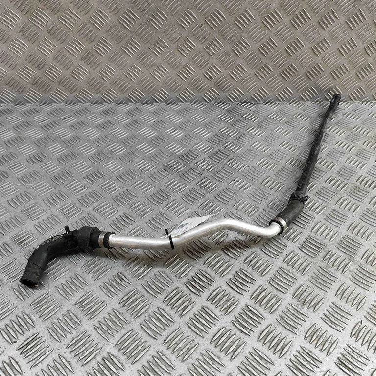 Engine coolant pipe/hose – Mercedes-Benz GLC-Class C253 (2016-)
