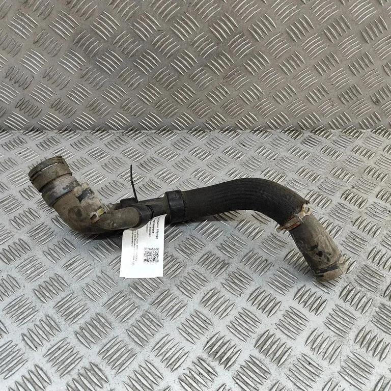 Motora dzesēšanas caurule (-es)/šļūtene (-es) 6G918286TE