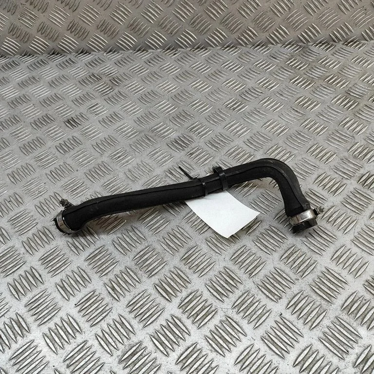 Przewody układu chłodzenia silnika A2711410683
